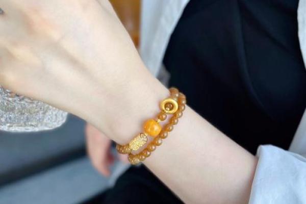 属狗戴什么首饰运气好 属狗戴什么首饰运气好平安健康 属狗戴什么首饰运气好 属狗戴什么首饰运气好平安健康