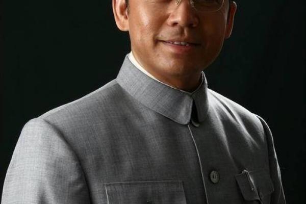 何政军个人资料简介 何政军个人资料简介