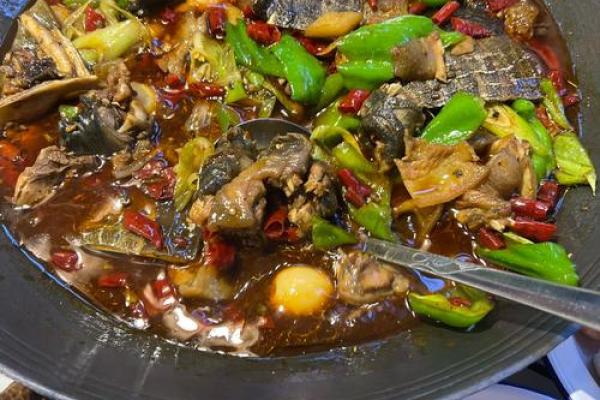 男人梦到抓甲鱼好不好 男人梦到抓甲鱼好不好