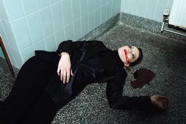 女人梦见熟悉的人死了又复活 女人梦见熟悉的人死了又复活